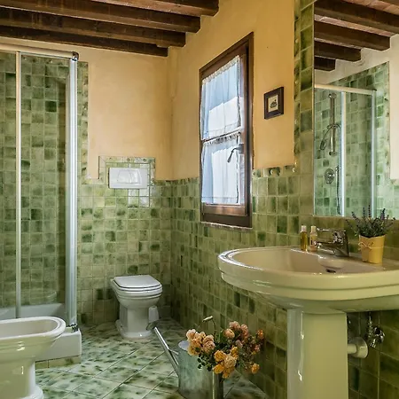 Historic With Tuscan Hills View 度假居 *